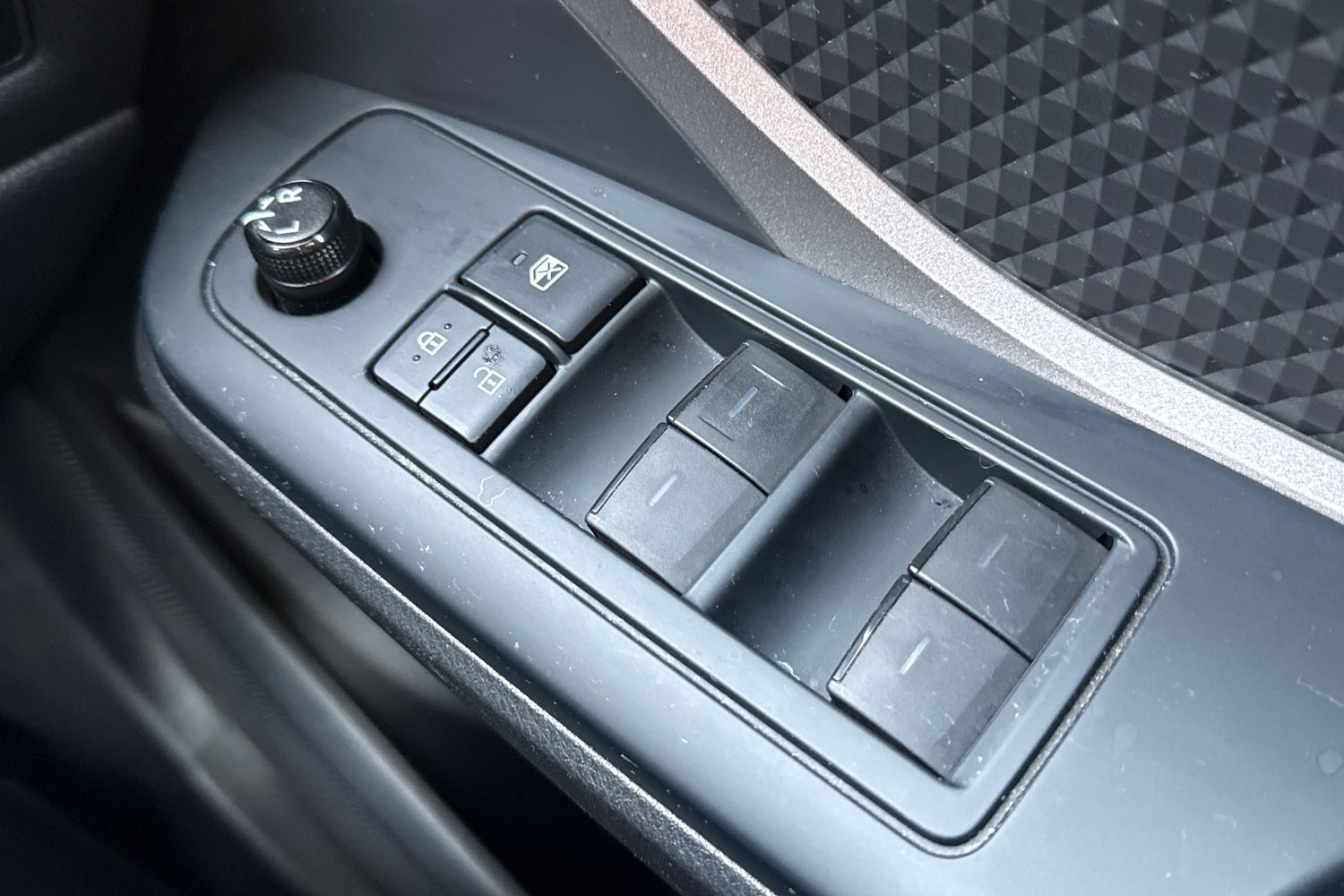 Used Toyota C-HR 2021 for sale - 76836347: Photo 36