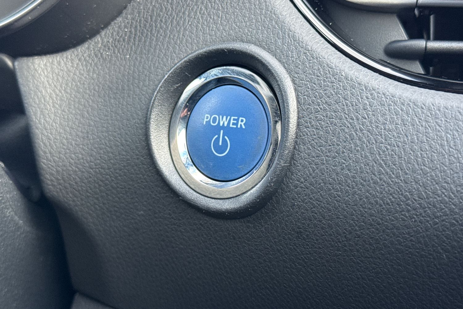 Used Toyota C-HR 2021 for sale - 76836347: Photo 37