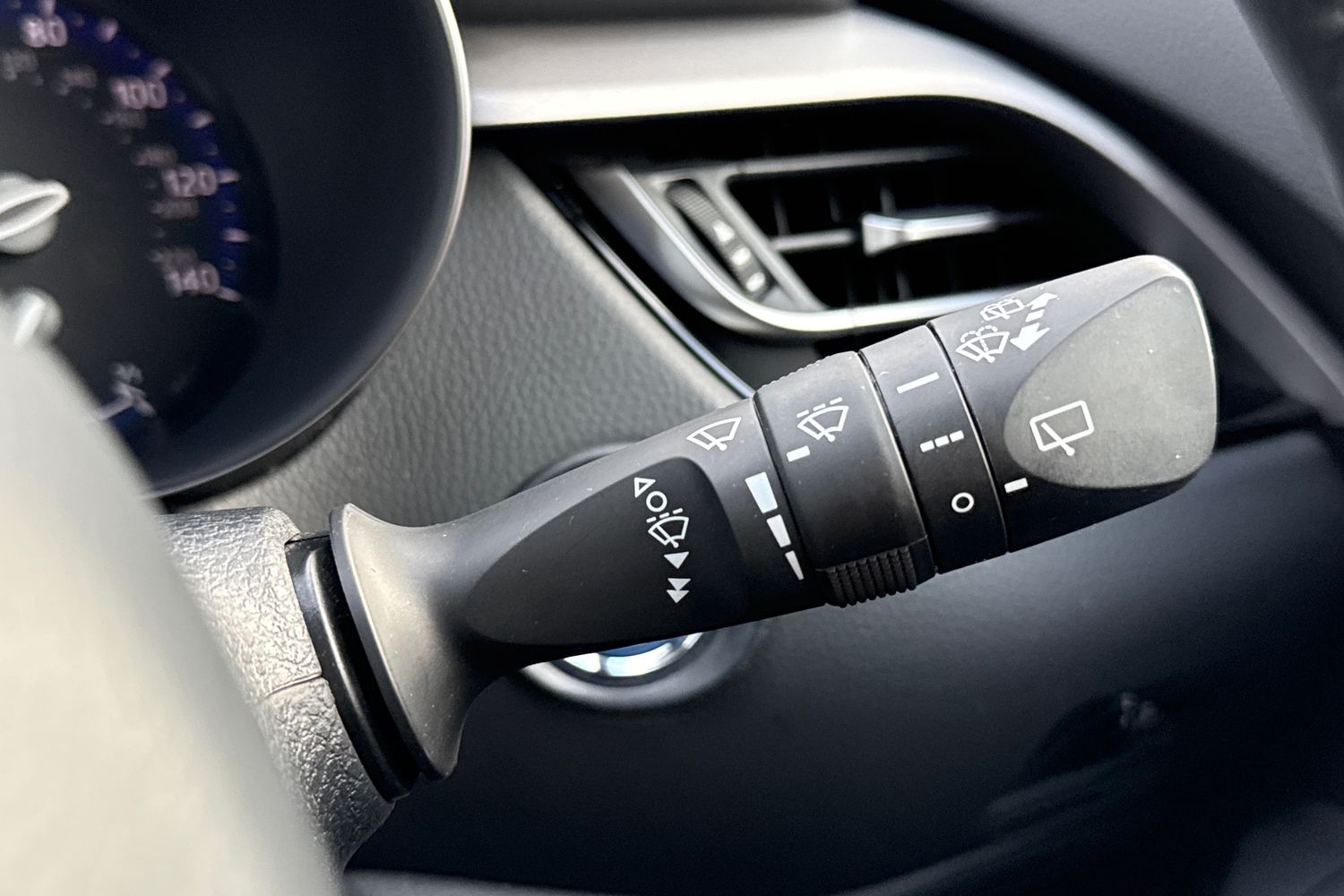 Used Toyota C-HR 2021 for sale - 76836347: Photo 43