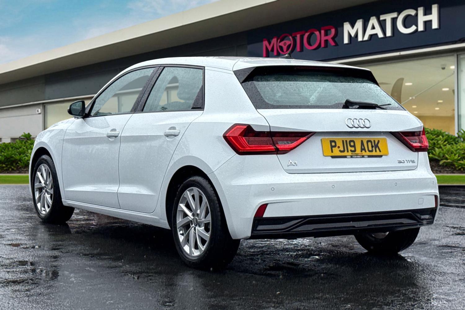 Used Audi A1 2019 for sale - 76164715: Photo 2