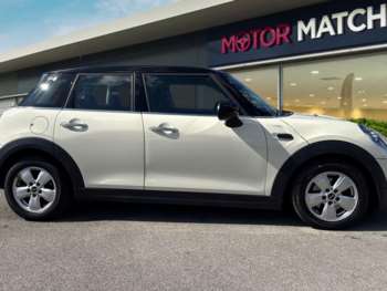 Used MINI Hatch 2019 for sale - 75129855: Photo