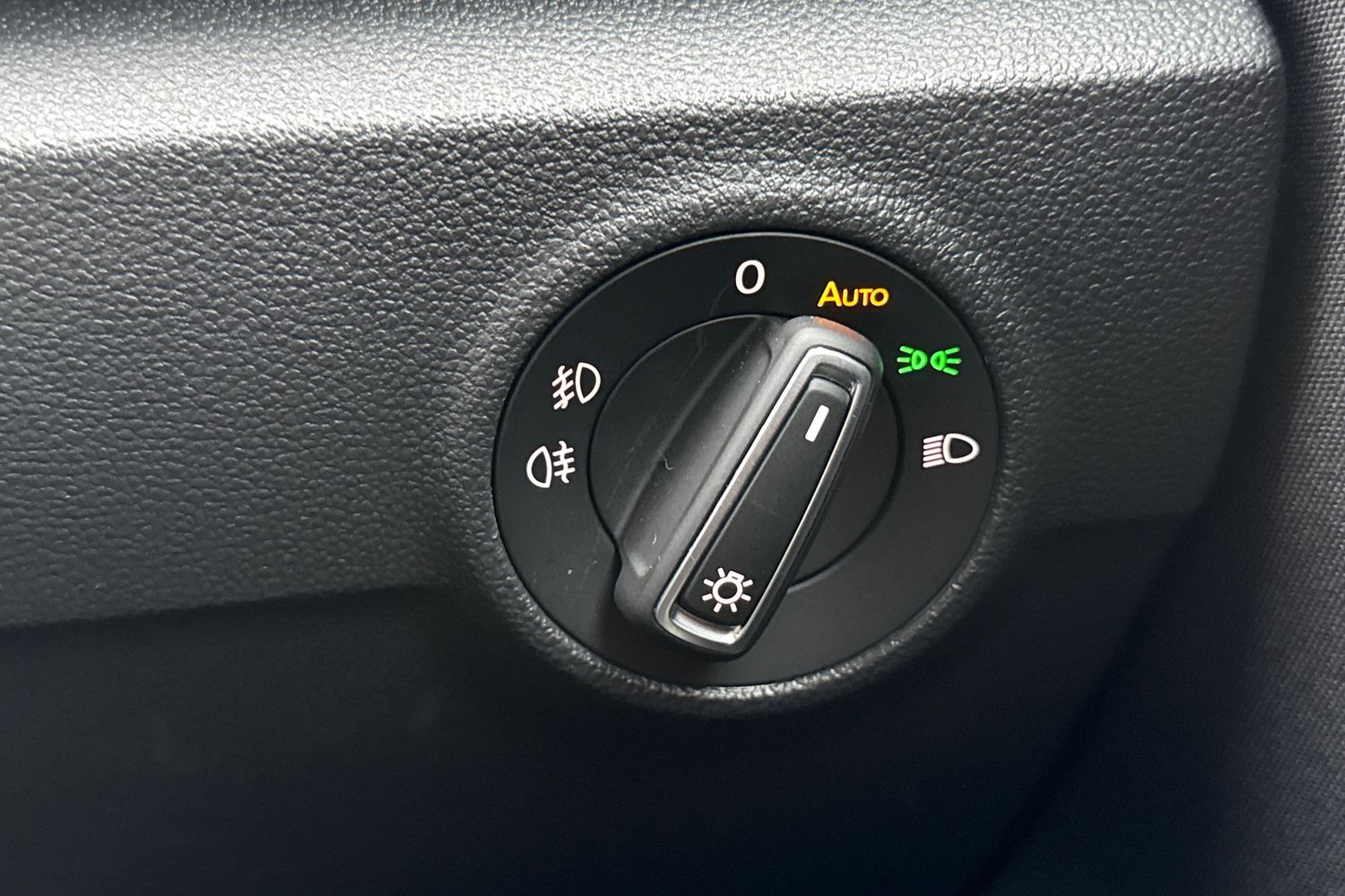 Used Volkswagen T-Roc 2021 for sale - 77520303: Photo 36