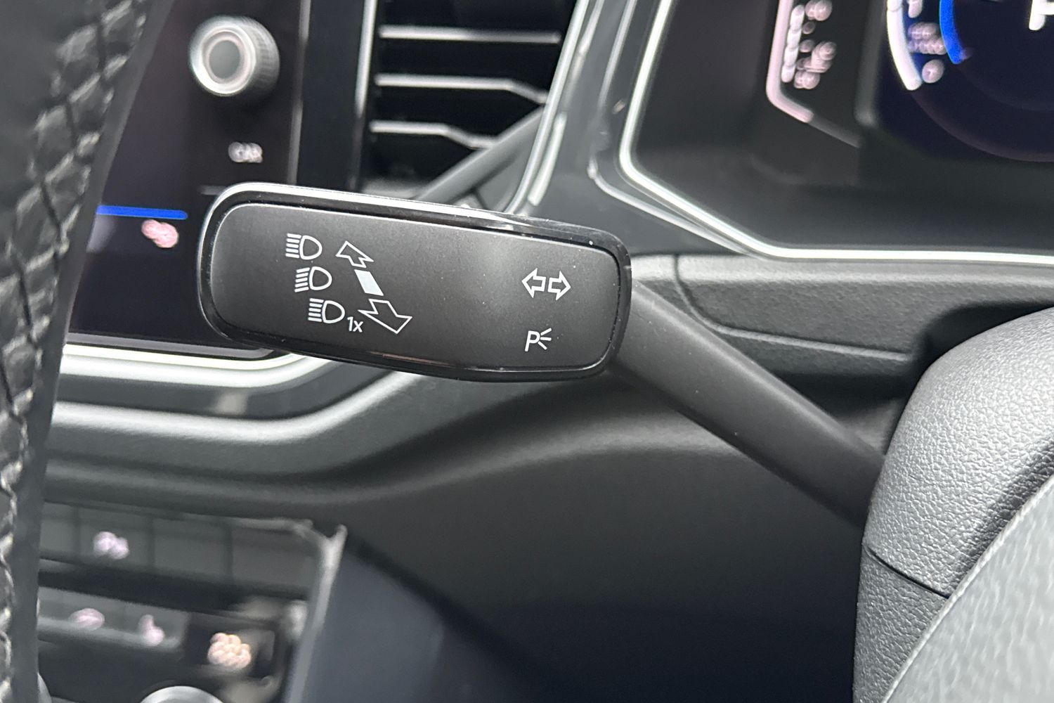 Used Volkswagen T-Roc 2021 for sale - 77520303: Photo 40