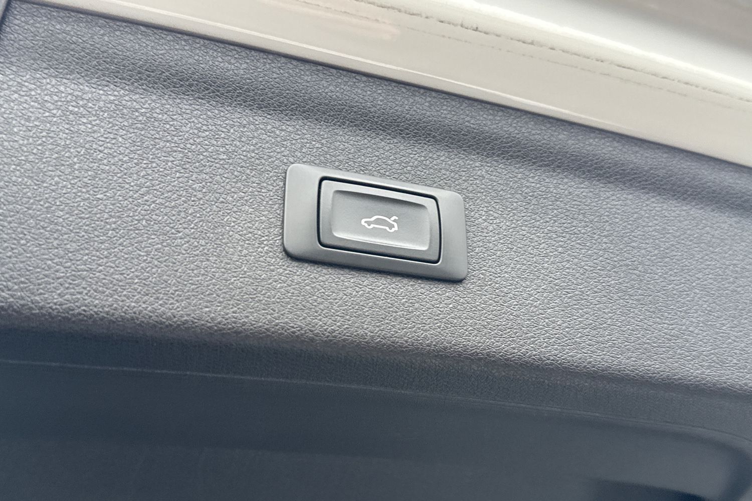 Used Audi Q3 2018 for sale - 77158802: Photo 38