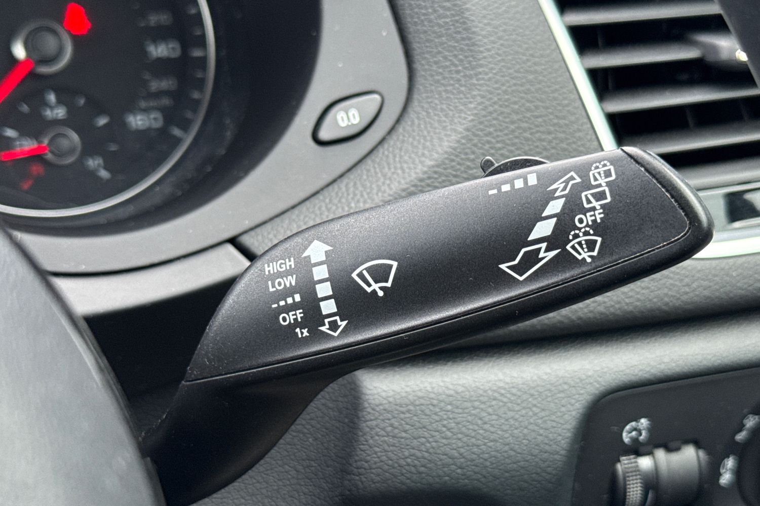 Used Audi Q3 2018 for sale - 77158802: Photo 45