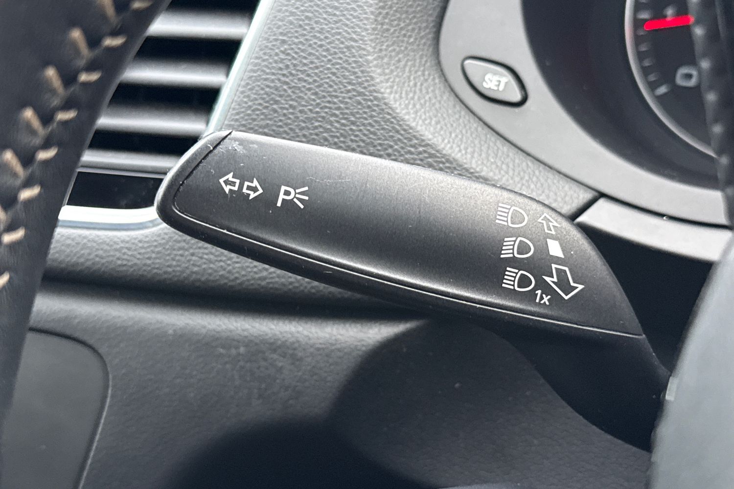 Used Audi Q3 2018 for sale - 77158802: Photo 47