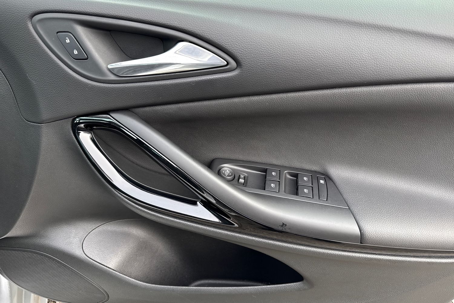 Used Vauxhall Astra 2021 for sale - 77589409: Photo 21