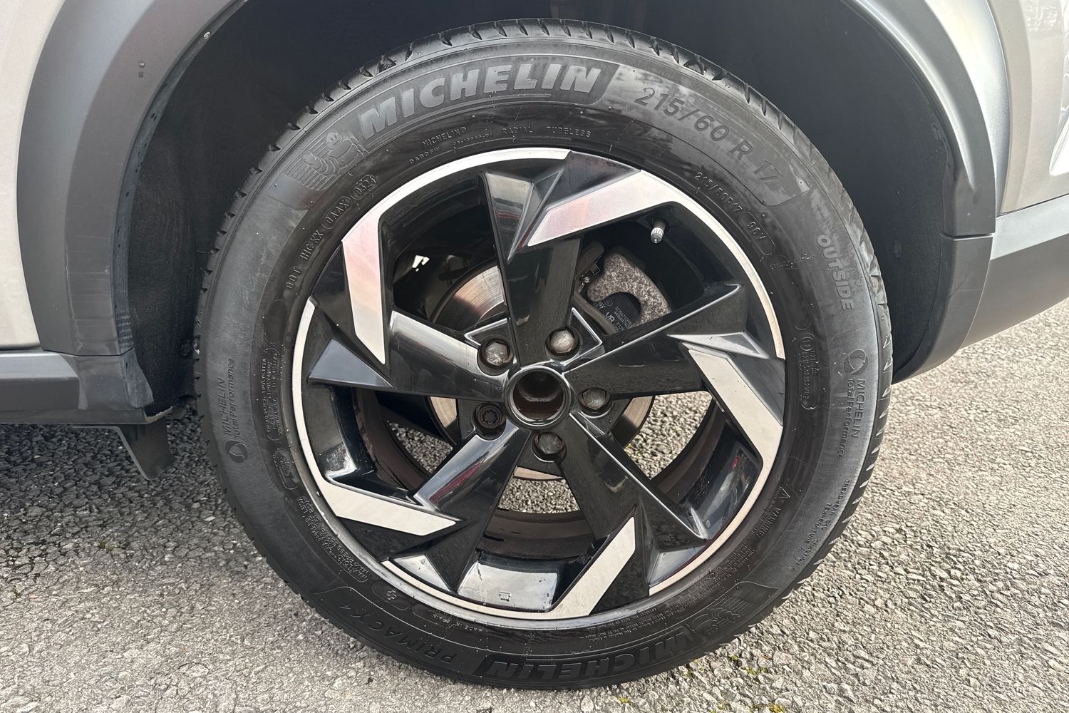 Used Nissan Juke 2023 for sale - 76902602: Photo 10