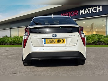 Used Toyota Prius 2016 for sale - 79005612: Photo
