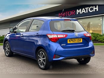 Used Toyota Yaris 2019 for sale - 79705390: Photo