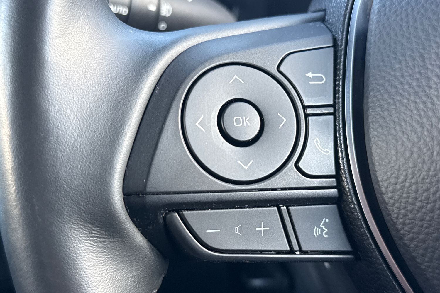 Used Toyota Corolla 2019 for sale - 76576261: Photo 42