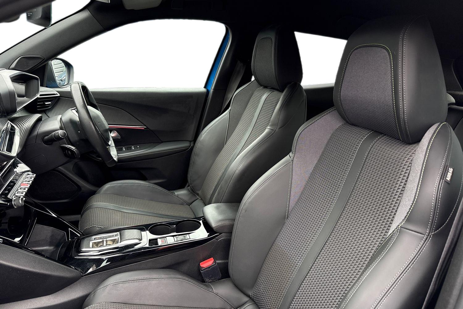 Used Peugeot E-2008 2023 for sale - 78084228: Photo 16