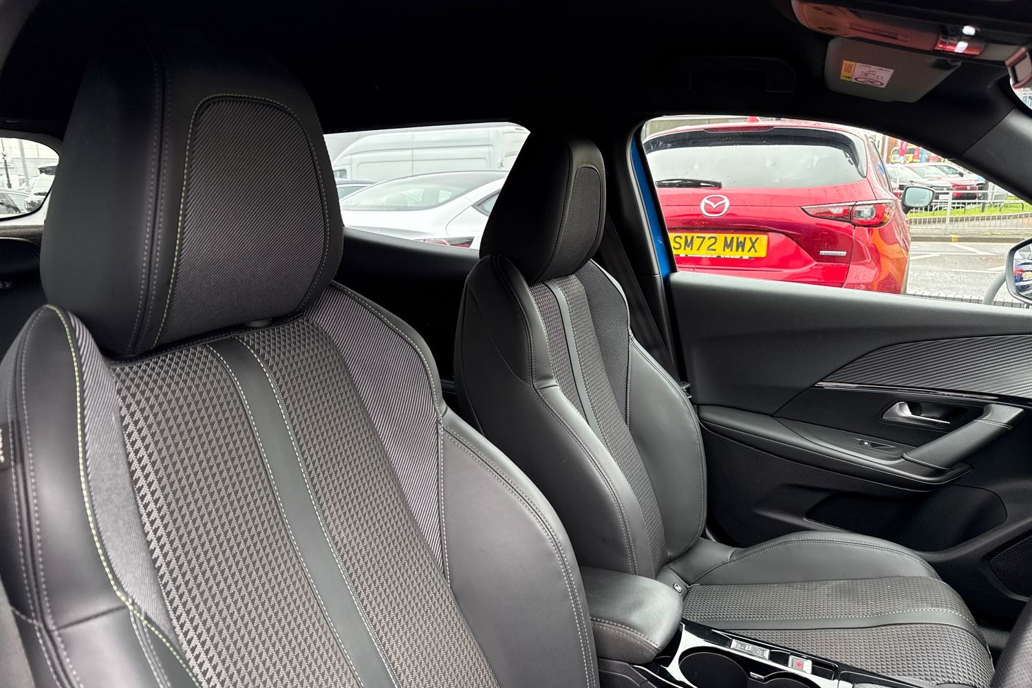 Used Peugeot E-2008 2023 for sale - 78084228: Photo 24