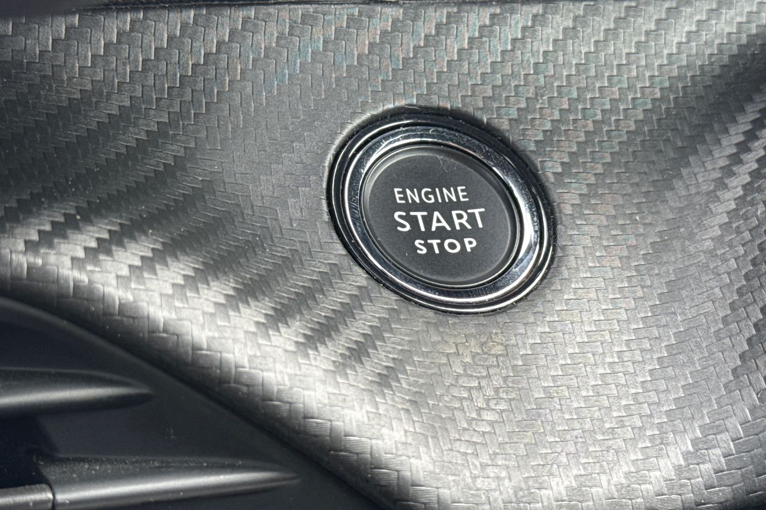 Used Peugeot E-2008 2023 for sale - 78084228: Photo 47