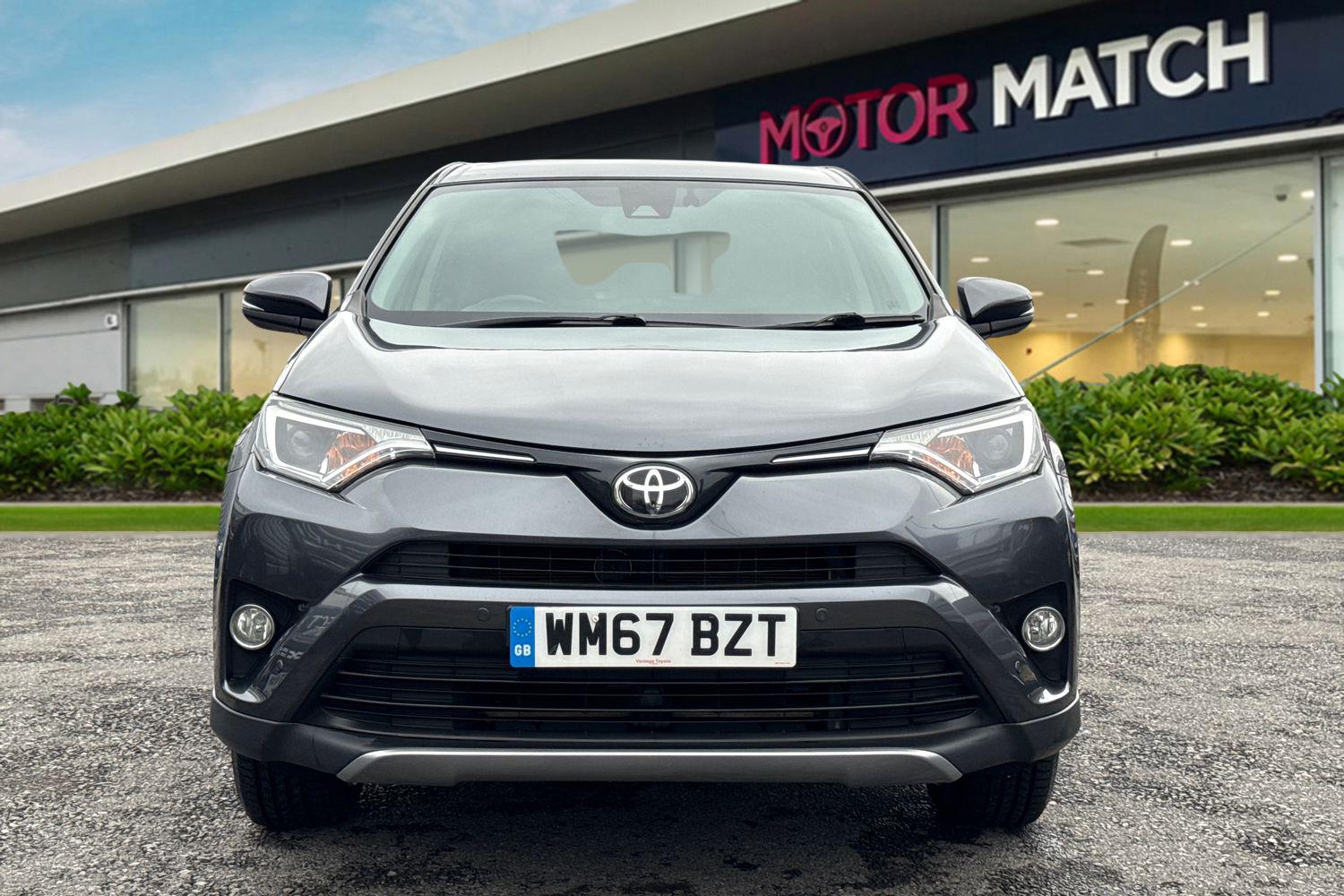Used Toyota RAV4 2017 for sale - 77615891: Photo 6