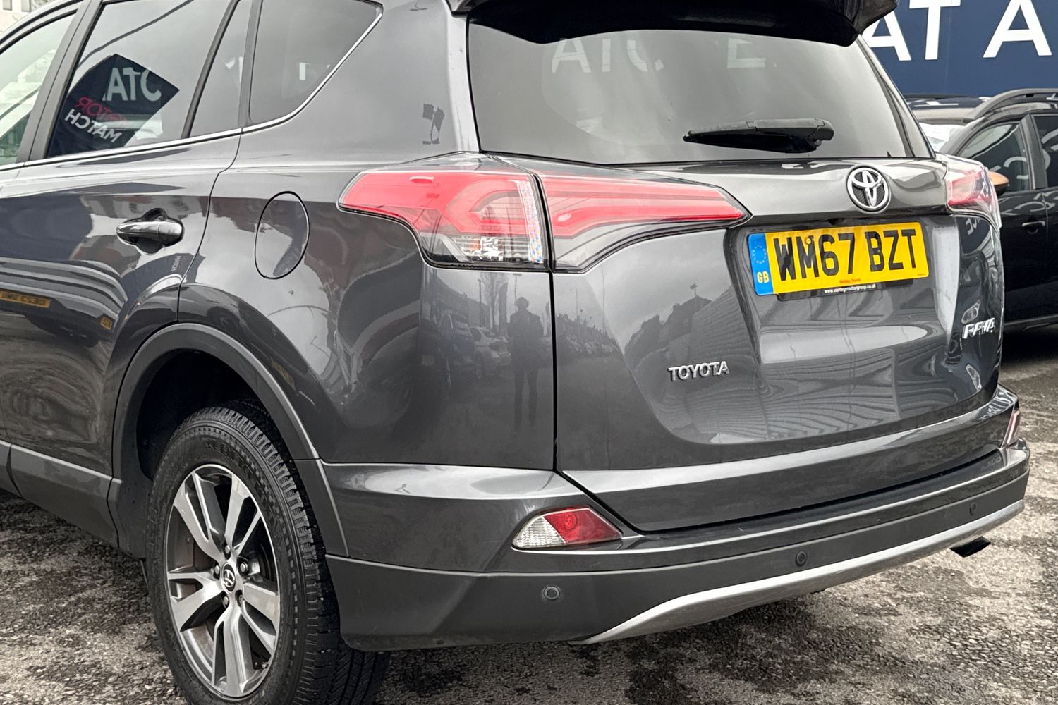 Used Toyota RAV4 2017 for sale - 77615891: Photo 8