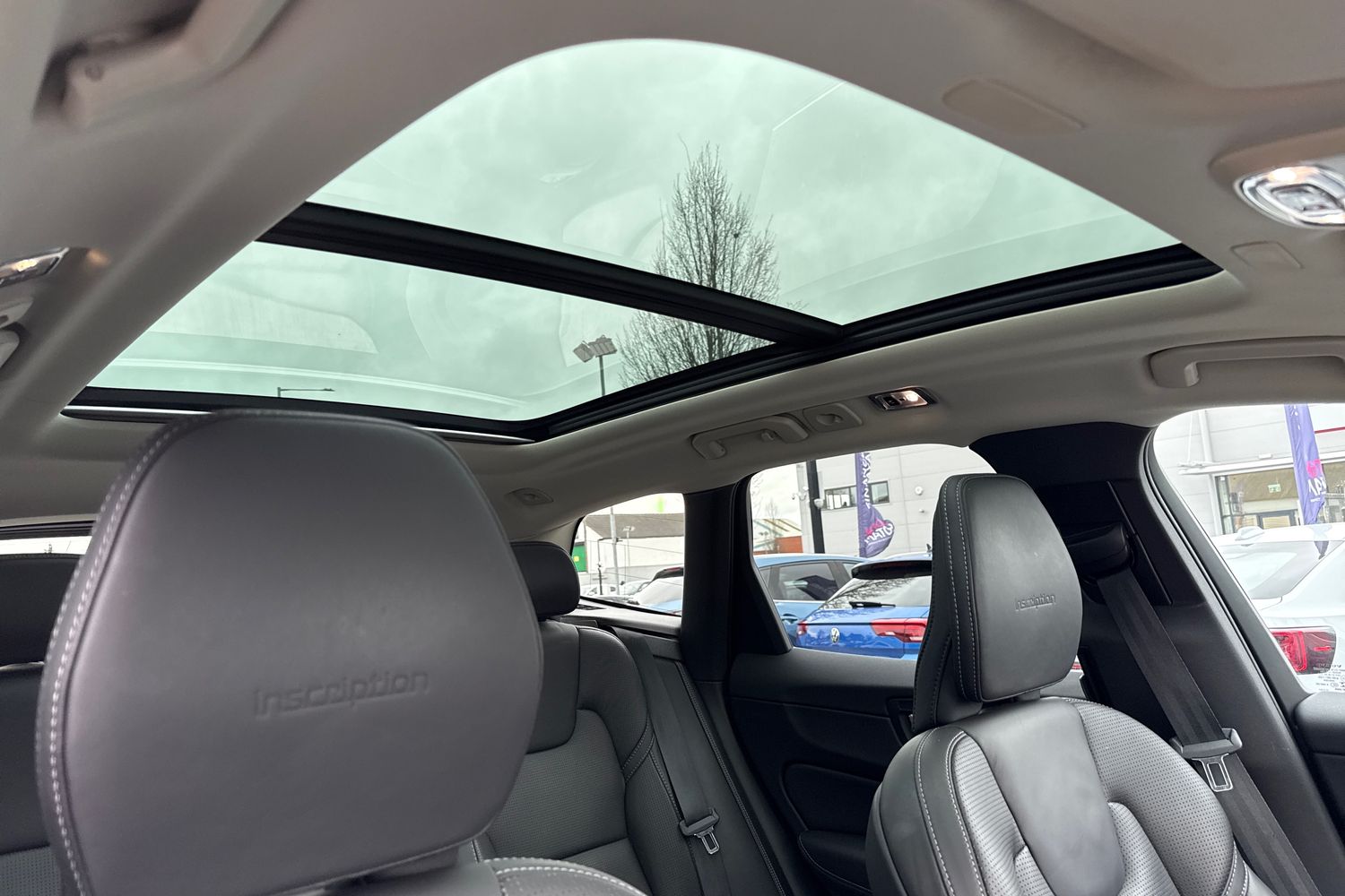 Used Volvo XC60 2020 for sale - 77862908: Photo 39