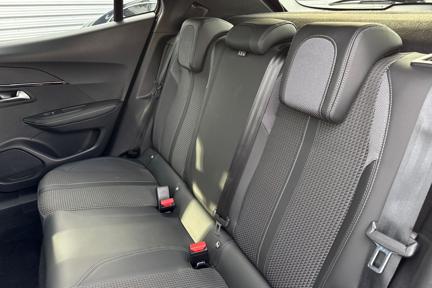 Used Peugeot 2008 2023 for sale - 77589420: Photo 19