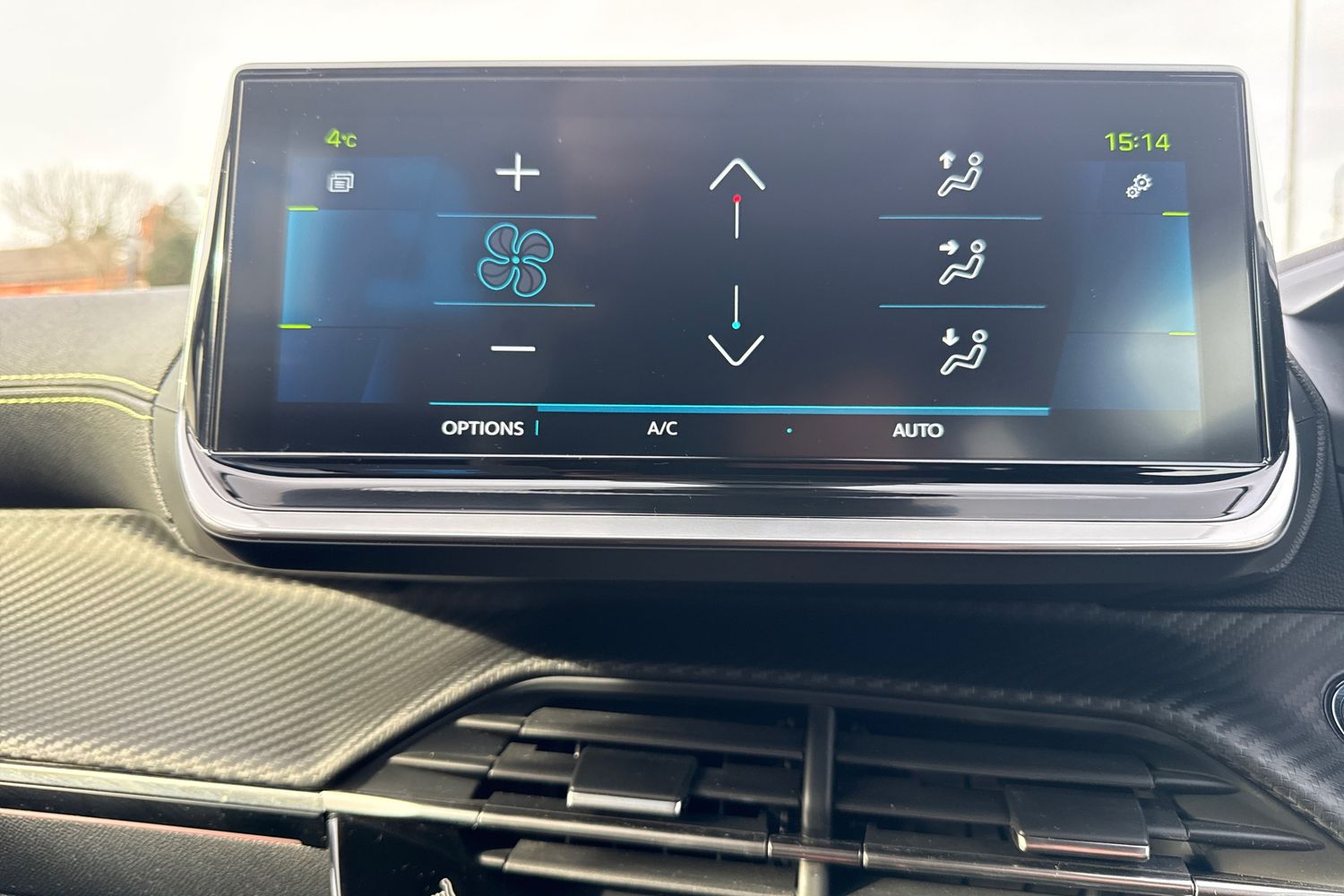 Used Peugeot 2008 2023 for sale - 77589420: Photo 22