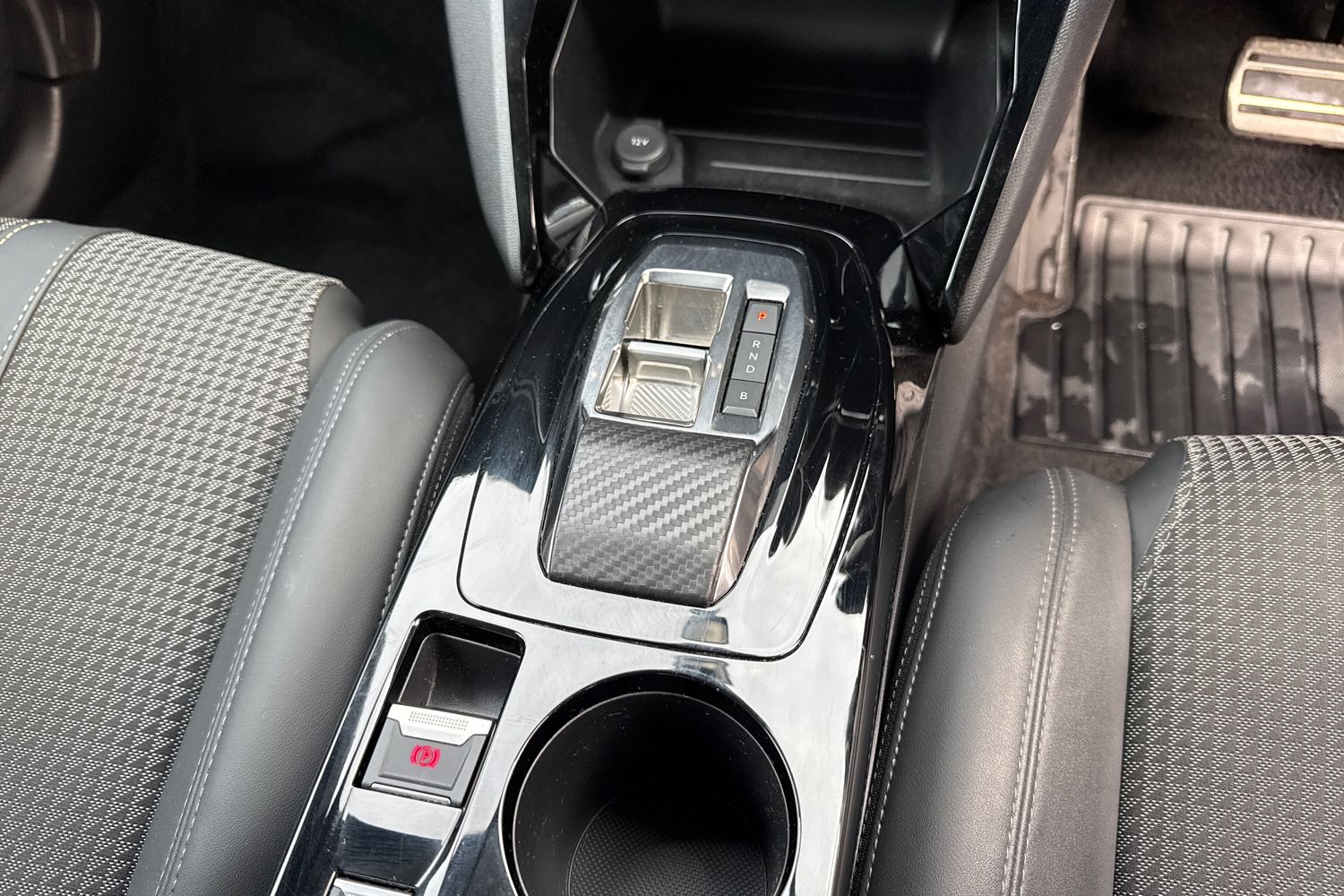 Used Peugeot 2008 2023 for sale - 77589420: Photo 23