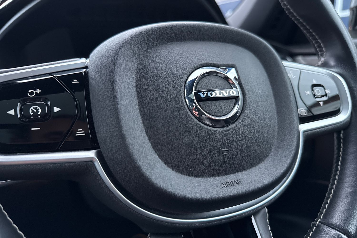 Used Volvo XC90 2021 for sale - 77147609: Photo 54