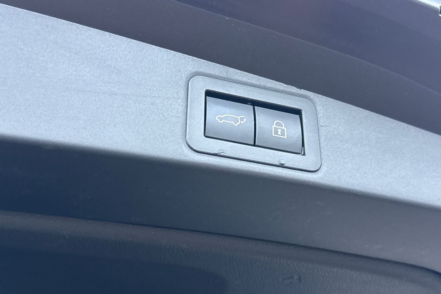 Used Toyota Corolla 2020 for sale - 76844543: Photo 36