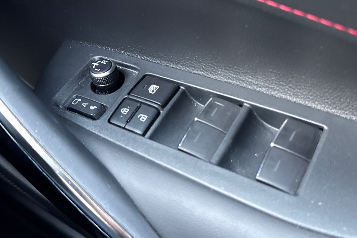 Used Toyota Corolla 2020 for sale - 76844543: Photo 38