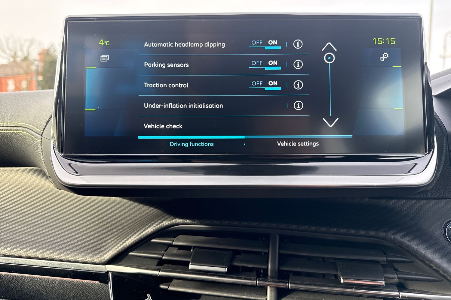 Used Peugeot 2008 2023 for sale - 77812568: Photo 17