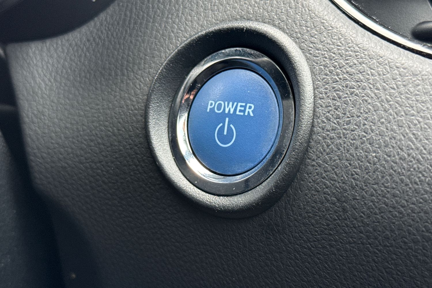 Used Toyota C-HR 2023 for sale - 77500952: Photo 35