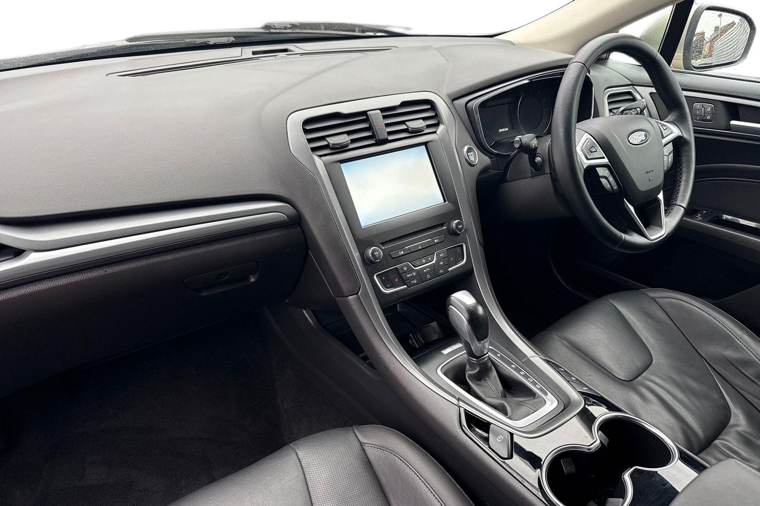 Used Ford Mondeo 2015 for sale - 76774529: Photo 15