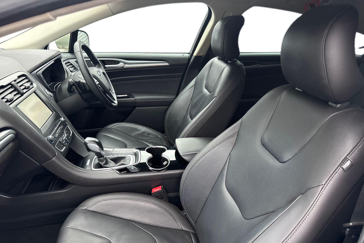 Used Ford Mondeo 2015 for sale - 76774529: Photo 16