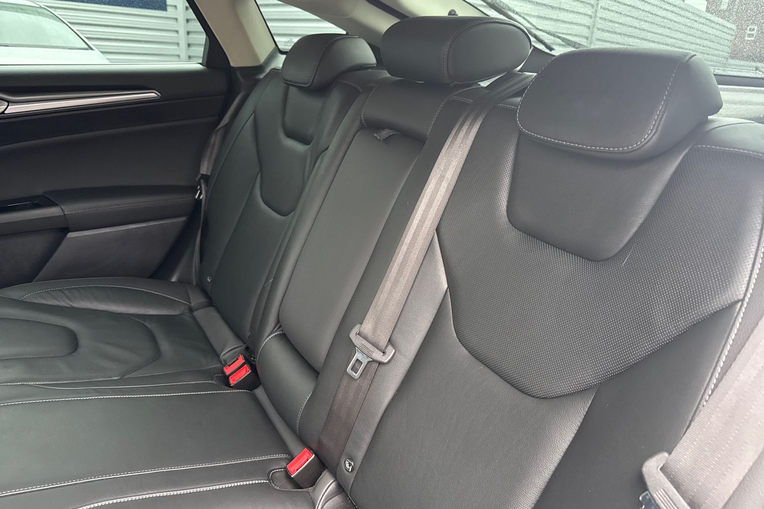 Used Ford Mondeo 2015 for sale - 76774529: Photo 19