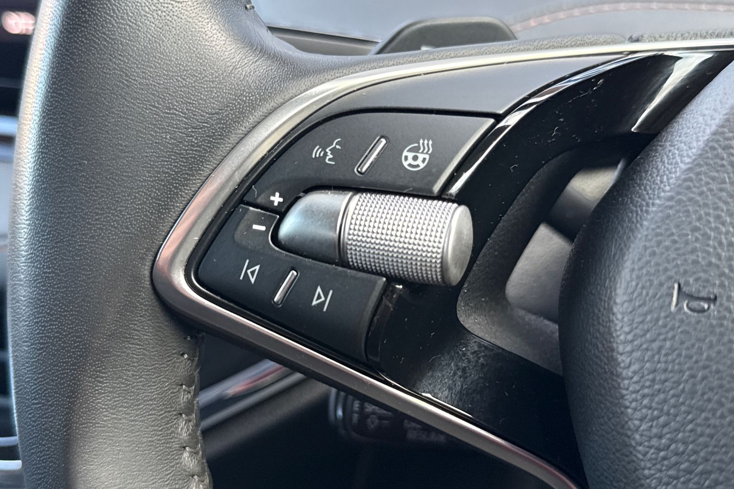 Used Skoda Enyaq 2024 for sale - 77849240: Photo 43