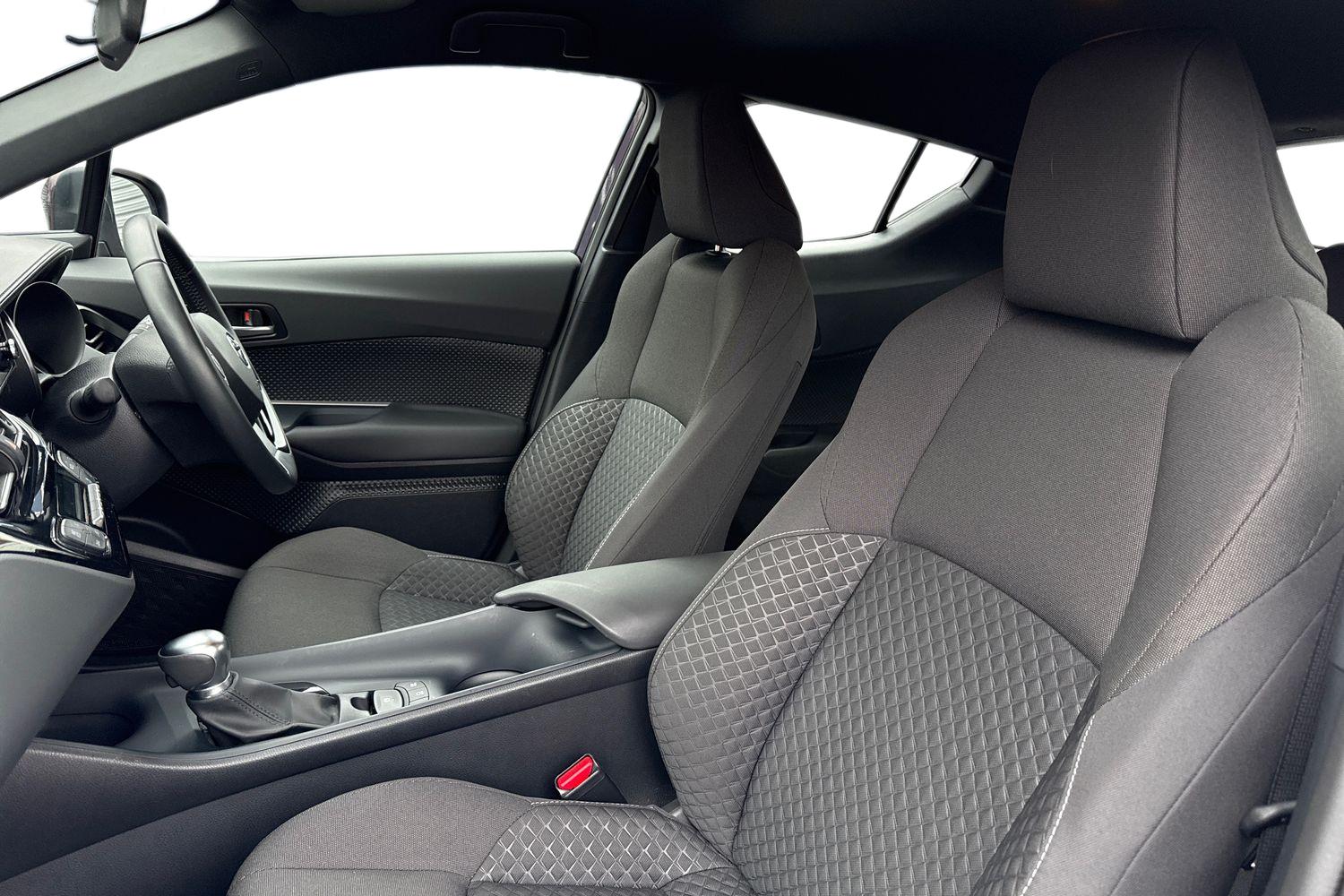 Used Toyota C-HR 2023 for sale - 77429467: Photo 11