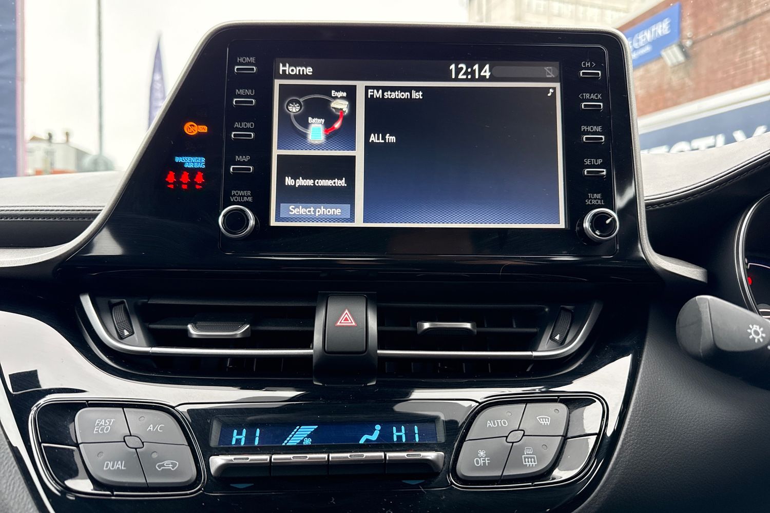 Used Toyota C-HR 2023 for sale - 77429467: Photo 12