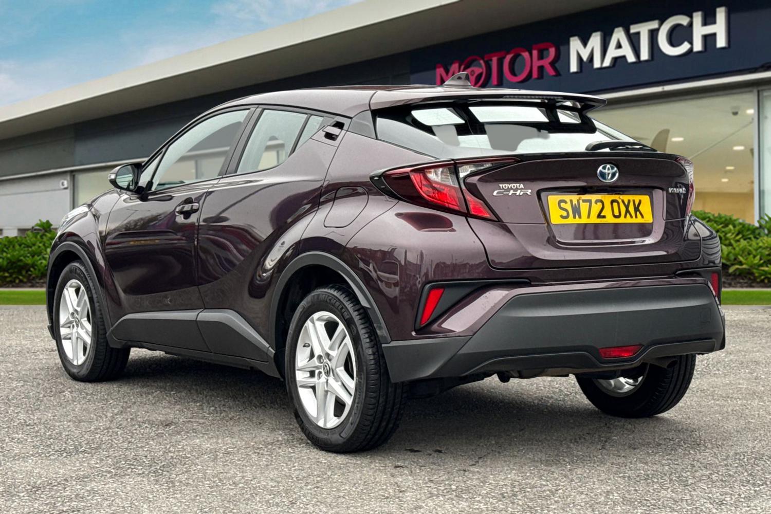 Used Toyota C-HR 2023 for sale - 77429467: Photo 2