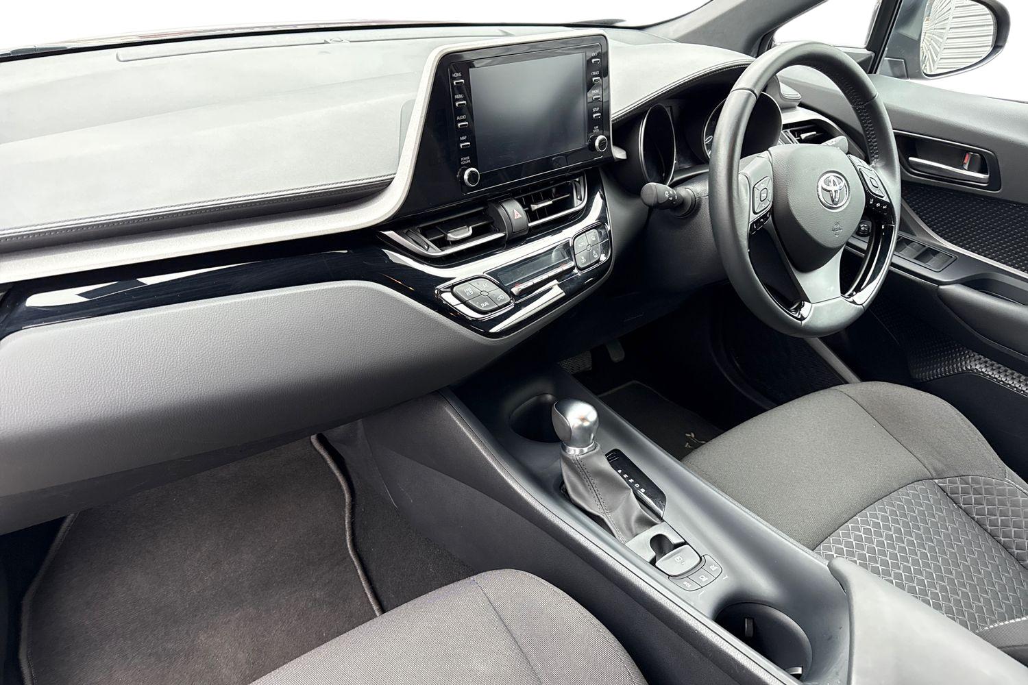 Used Toyota C-HR 2023 for sale - 77429467: Photo 9