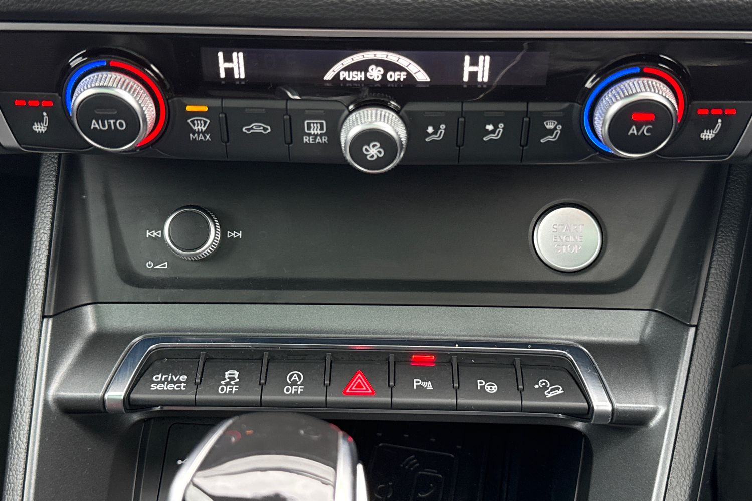 Used Audi Q3 2021 for sale - 77147502: Photo 21