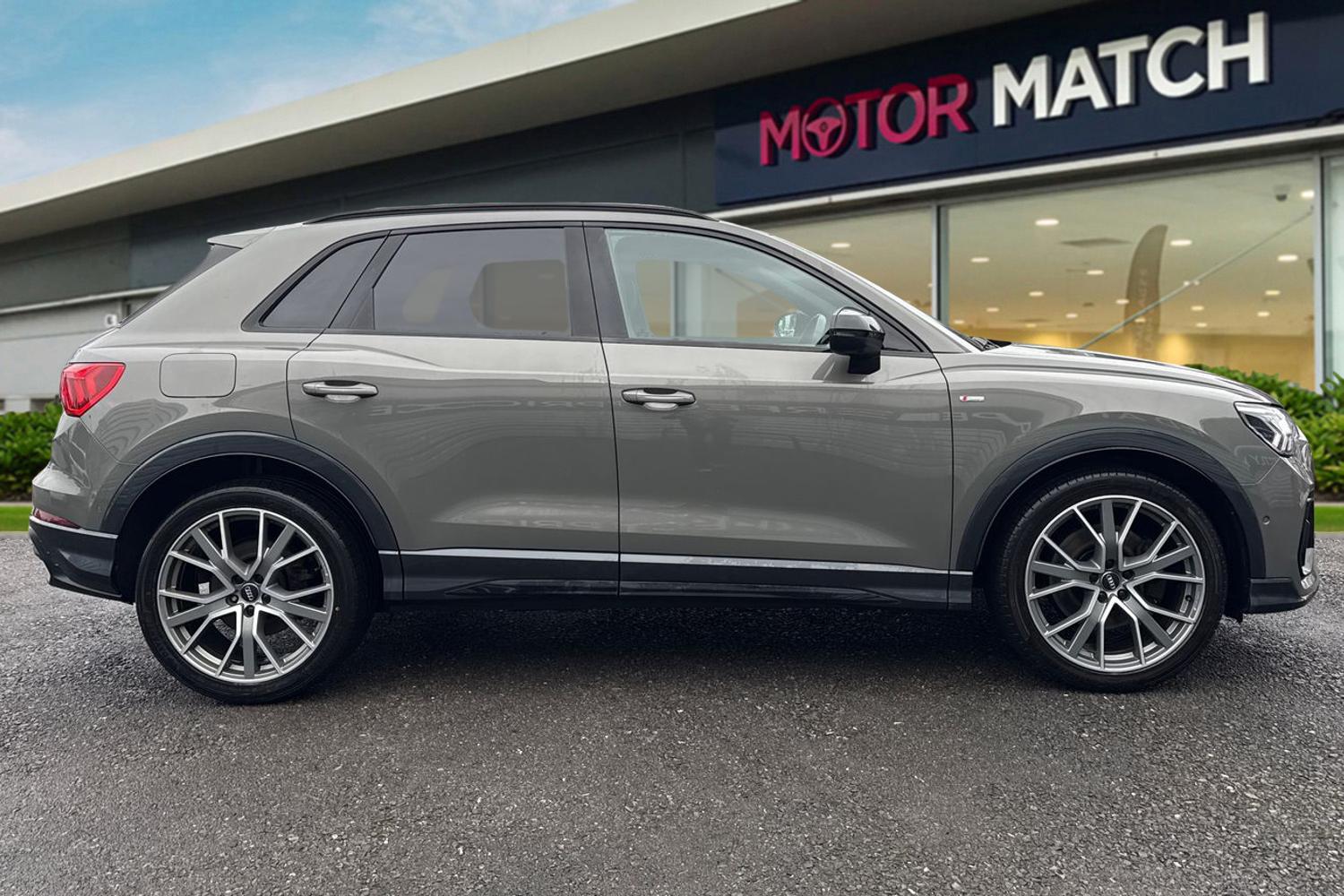 Used Audi Q3 2021 for sale - 77147502: Photo 3