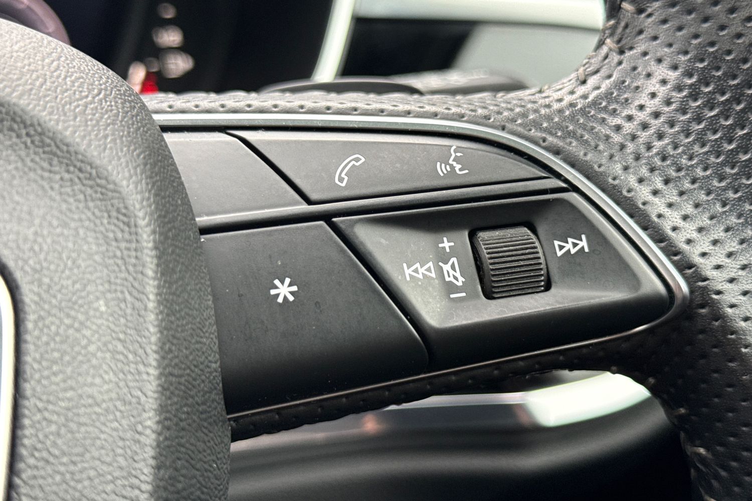 Used Audi Q3 2021 for sale - 77147502: Photo 44