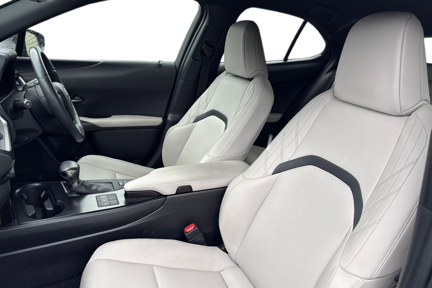 Used Lexus UX 2023 for sale - 77686823: Photo 16