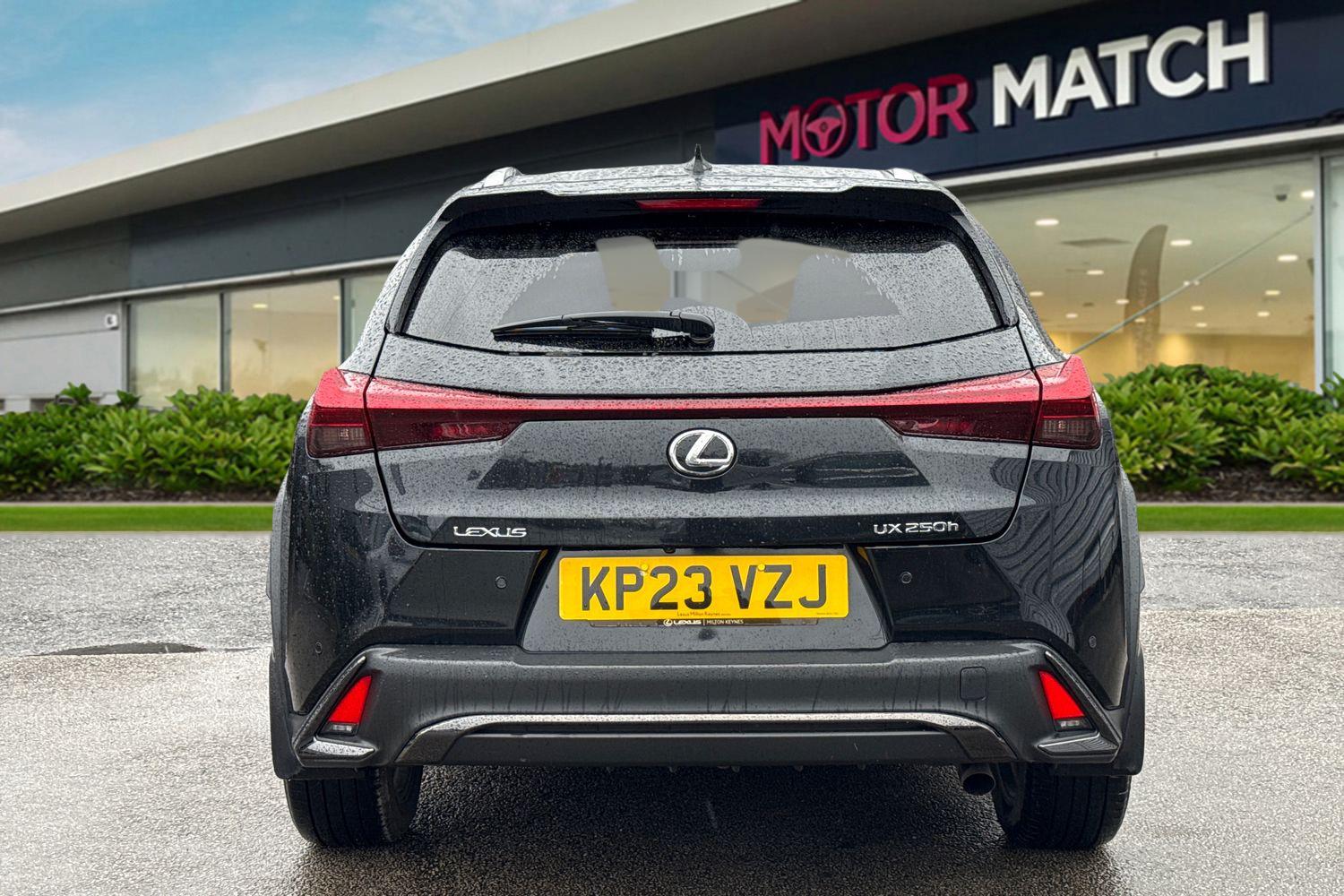 Used Lexus UX 2023 for sale - 77686823: Photo 4