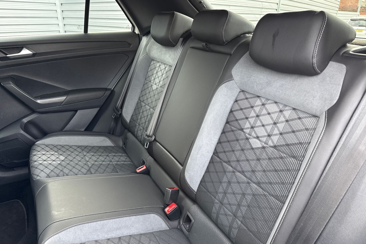 Used Volkswagen T-Roc 2022 for sale - 77226537: Photo 18