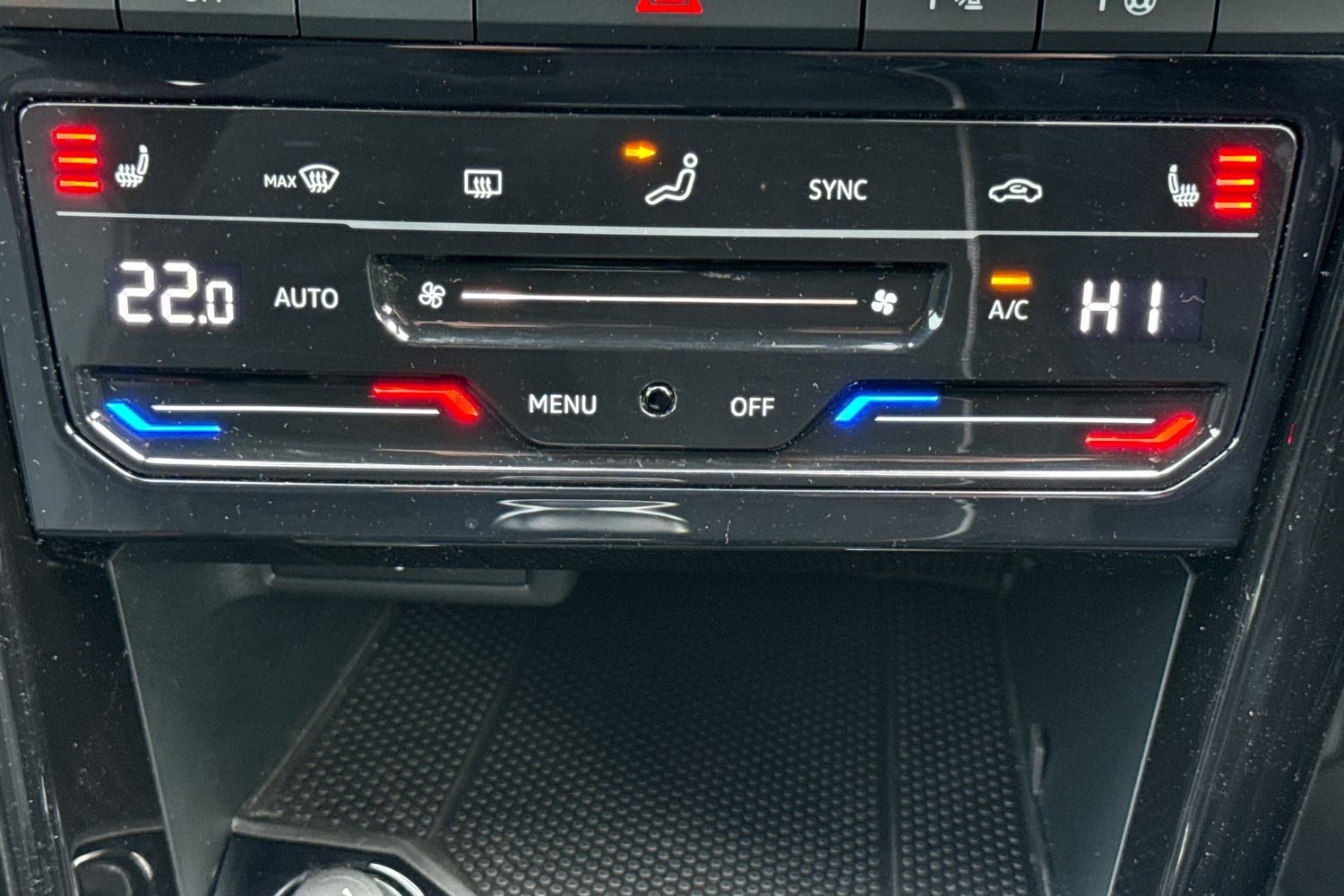 Used Volkswagen T-Roc 2022 for sale - 77226537: Photo 21