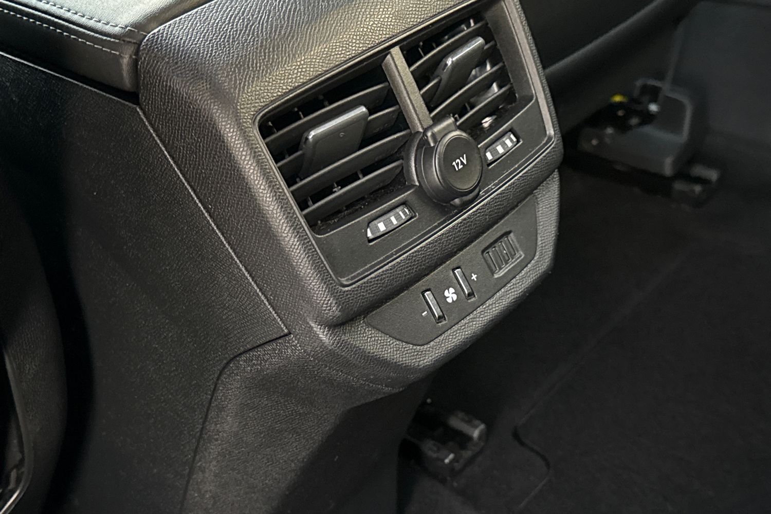 Used Peugeot 5008 2022 for sale - 76902606: Photo 35