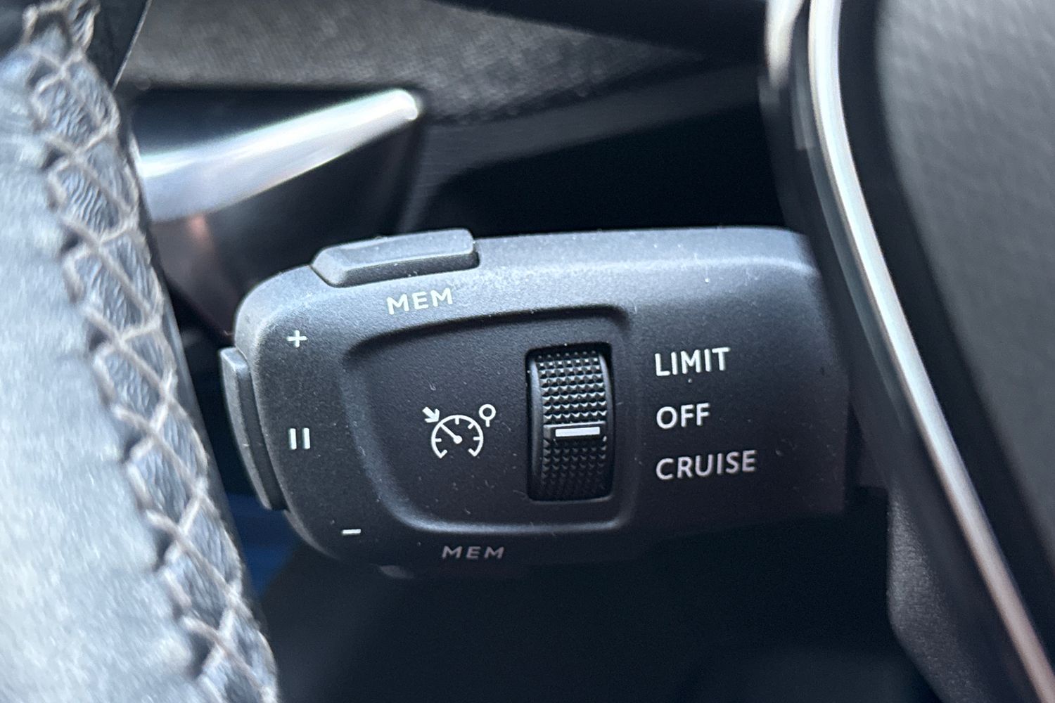 Used Peugeot 5008 2022 for sale - 76902606: Photo 49