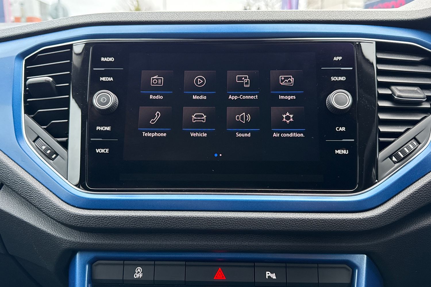 Used Volkswagen T-Roc 2020 for sale - 77382910: Photo 16