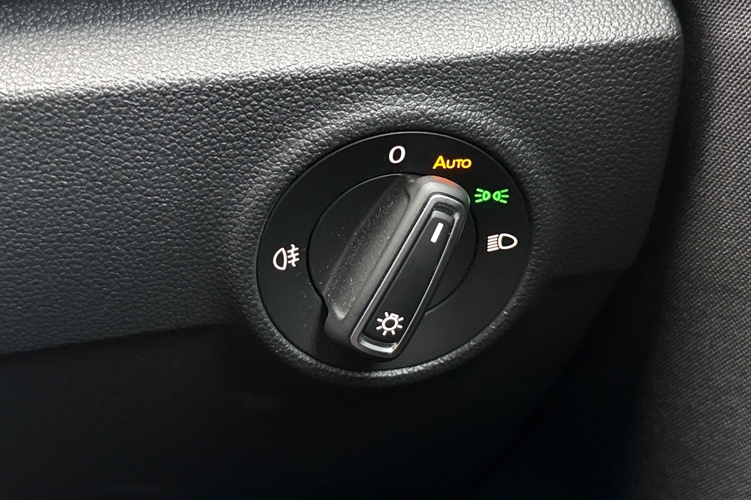 Used Volkswagen T-Roc 2020 for sale - 77382910: Photo 25