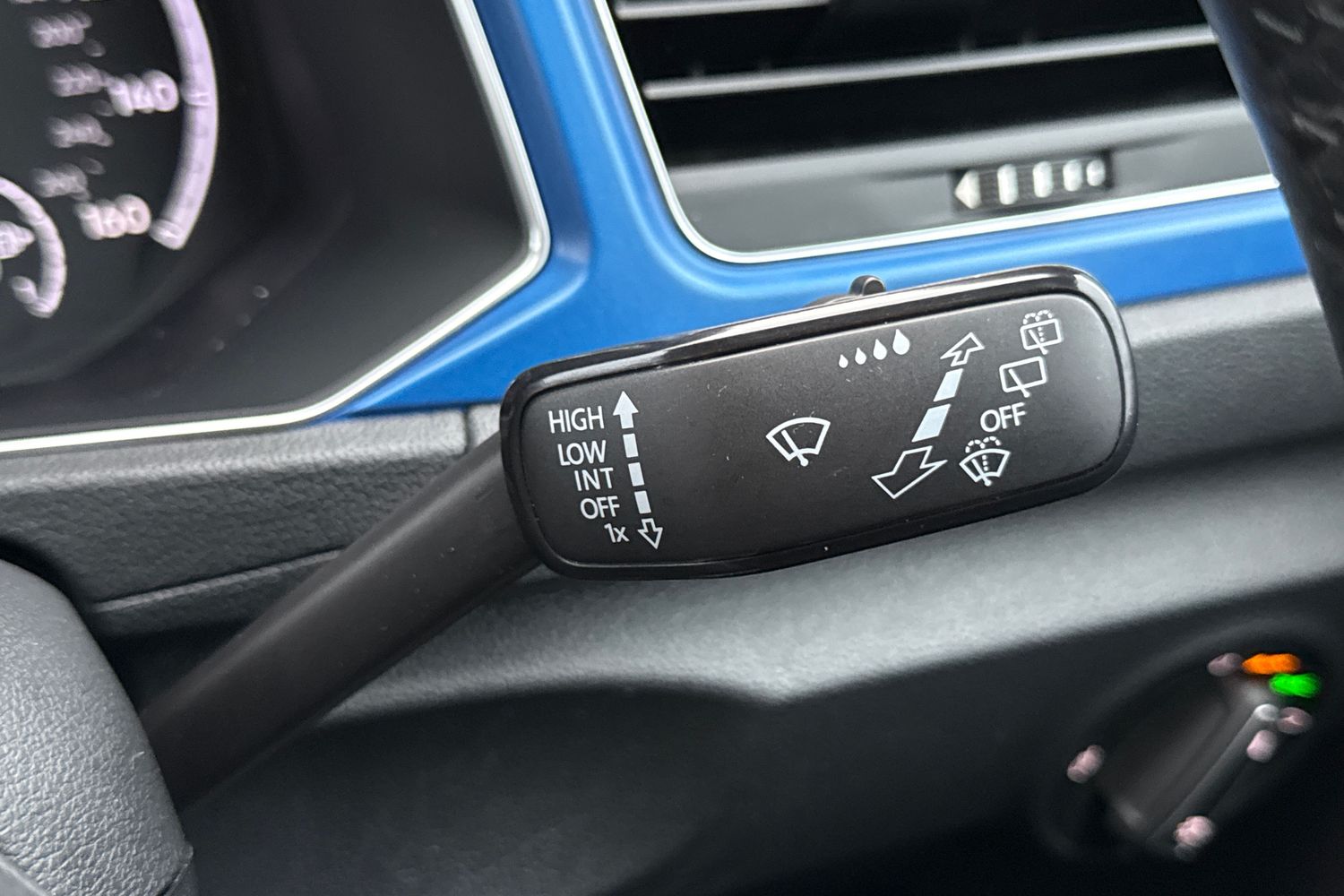 Used Volkswagen T-Roc 2020 for sale - 77382910: Photo 29