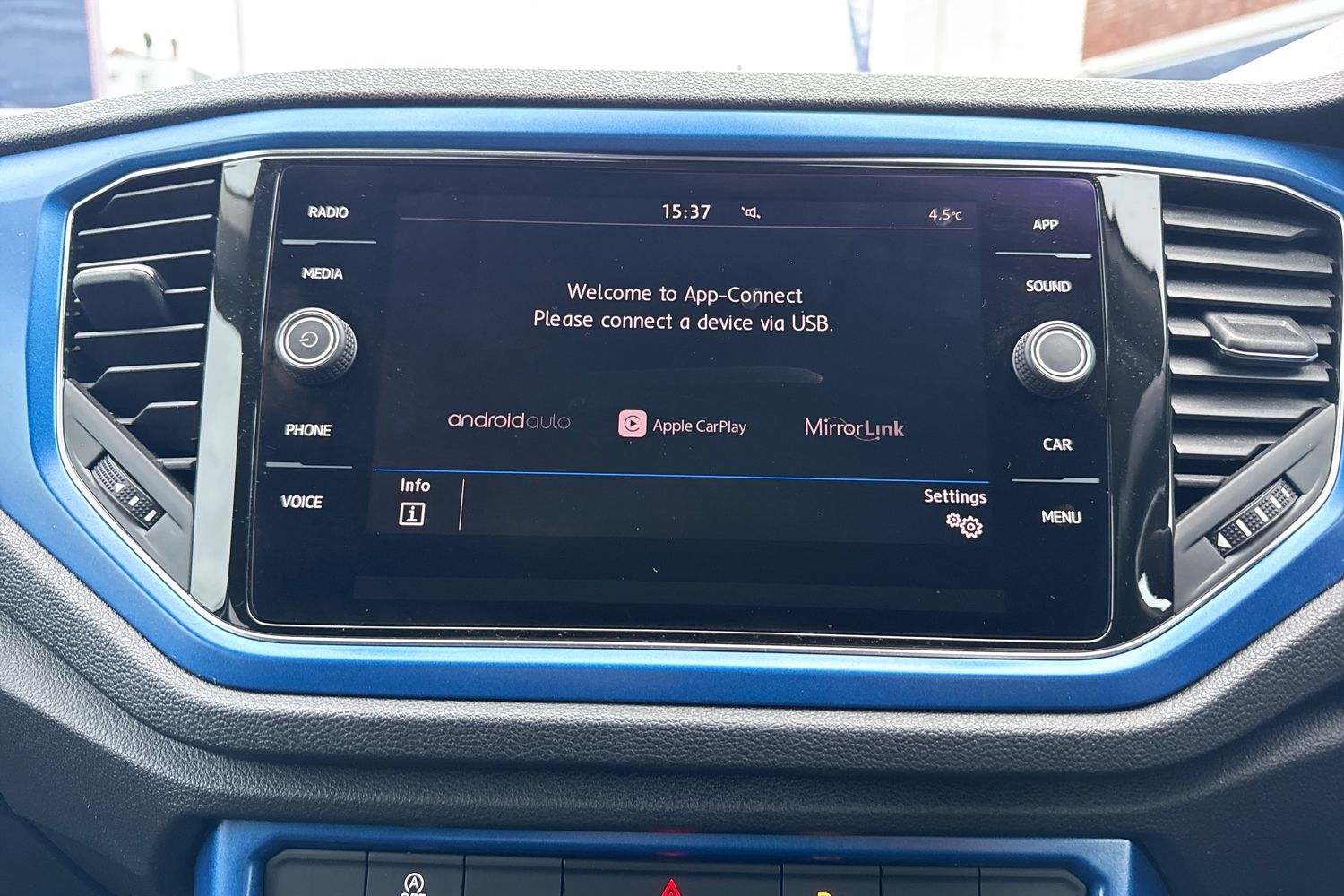 Used Volkswagen T-Roc 2020 for sale - 77382910: Photo 44